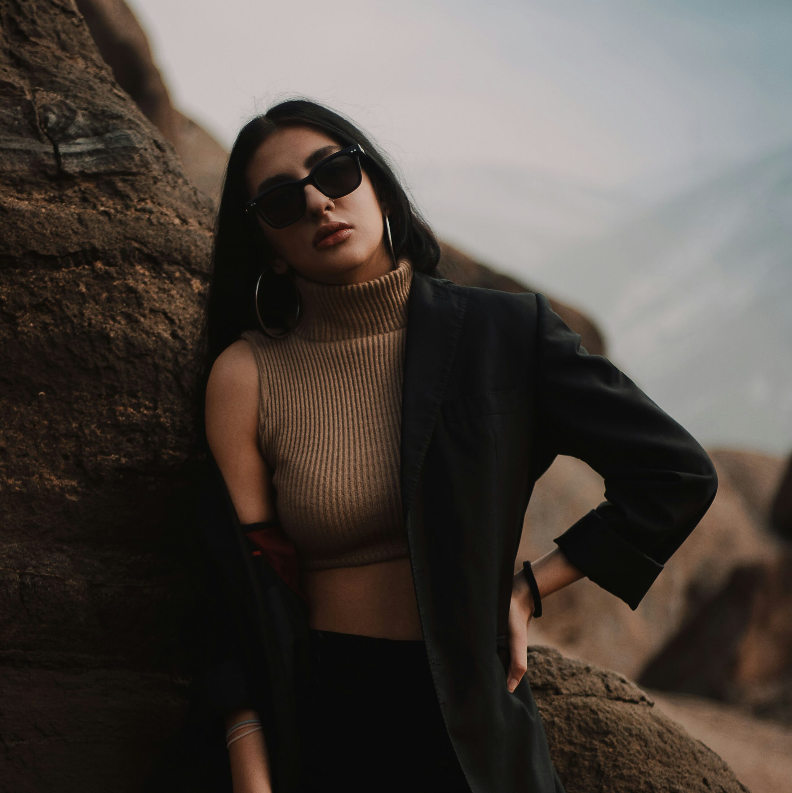 Accessorizing 101: Elevate Your Outfits with the Right Accessories